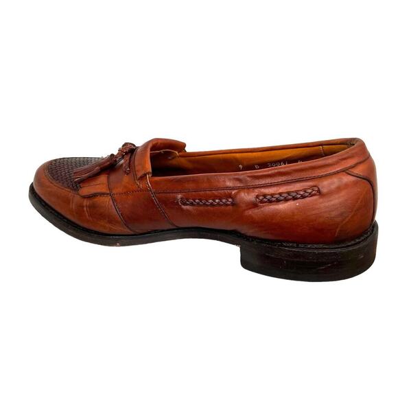 ALLEN EDMONDS Cody Kiltie Tassel Loafer Chili Weave in Cognac Men Size 9B - Picture 2 of 11